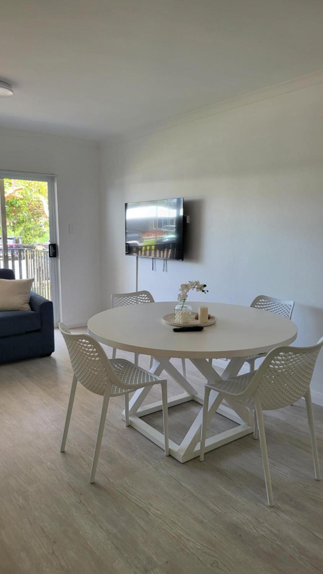 Husky 19 Beautifully Appointed Apartments - Great Location - In The Heart Of Husky Huskisson Eksteriør billede